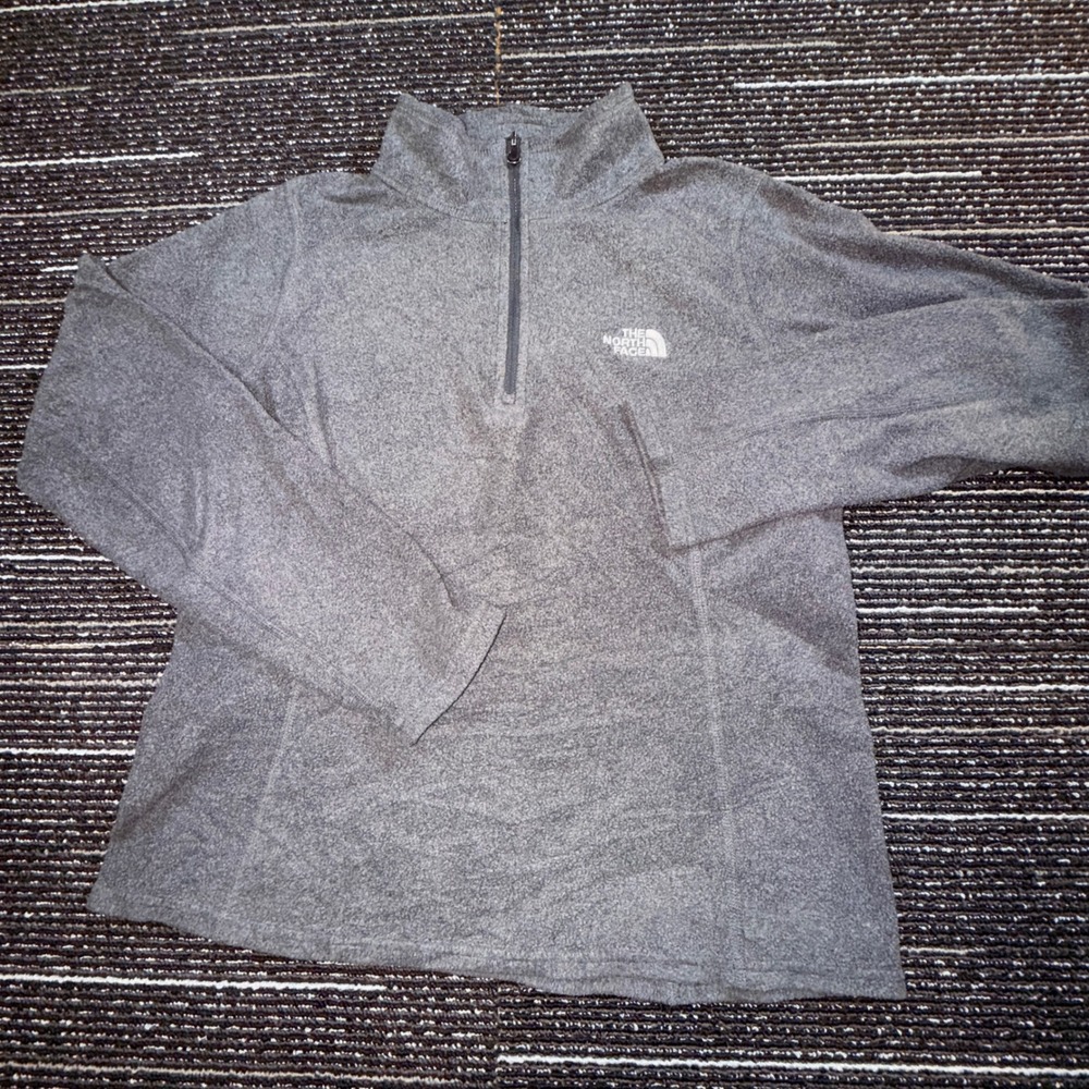 The North Face Quarter Zip Pullover Womens S Grey Fleece